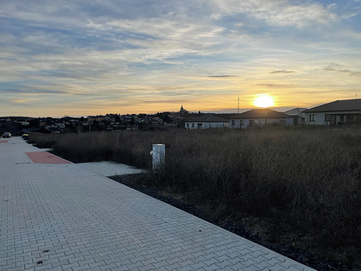 Prodej stavebního pozemku 835 m²